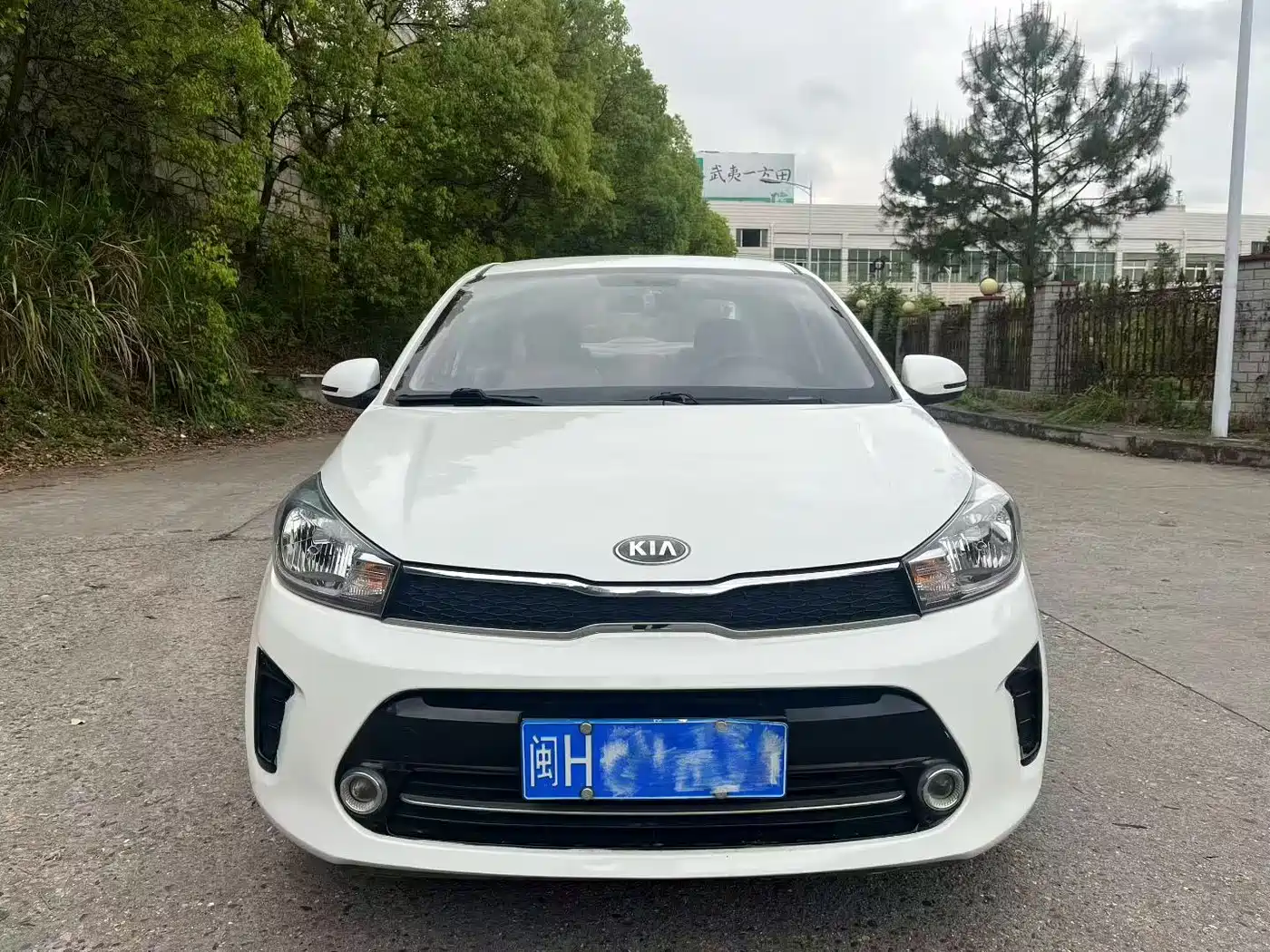 Kia Huan Chi 2017 1.4L Manual Value Intelligent фото 2