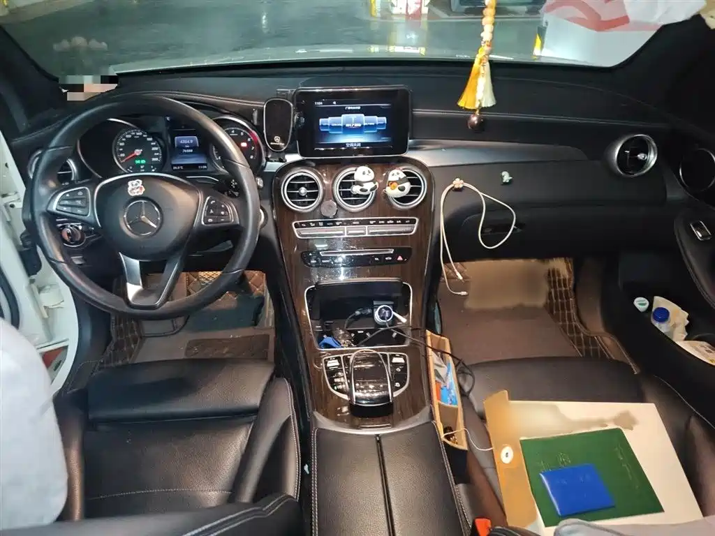 Mercedes-Benz GLC 2016 GLC 260 4MATIC Luxury фото 13