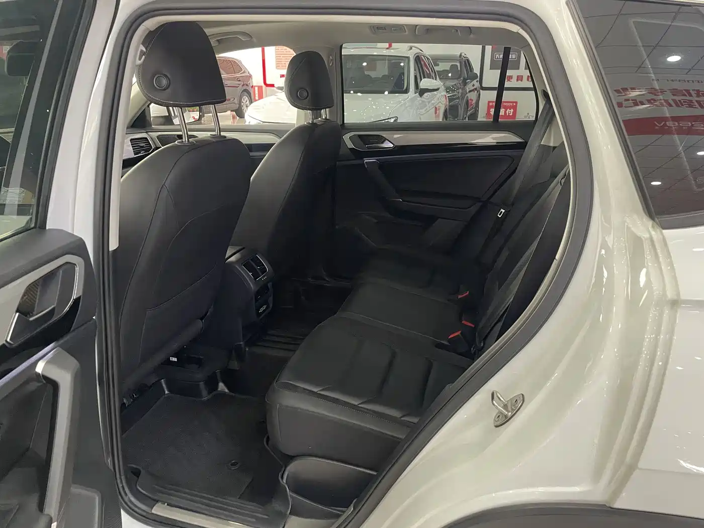 Volkswagen Tayron 2019 330TSI 2WD Luxury China VI фото 7