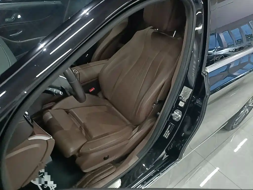 Mercedes-Benz E-Class 2020 E 260 L фото 15