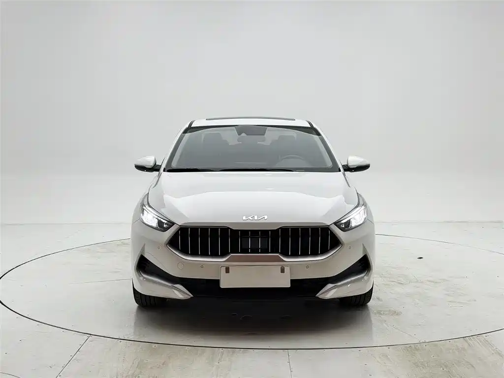 Kia K3 2021 1.5L CVT Refreshed Edition фото 2
