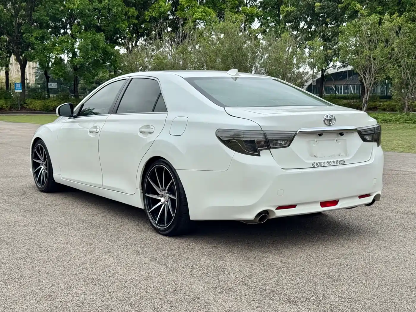 Toyota Reiz 2013 2.5V Elite Edition фото 7