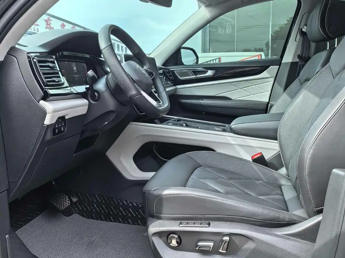 Volkswagen Teramont 2024 380TSI 4WD Prestige Luxury Edition фото 7