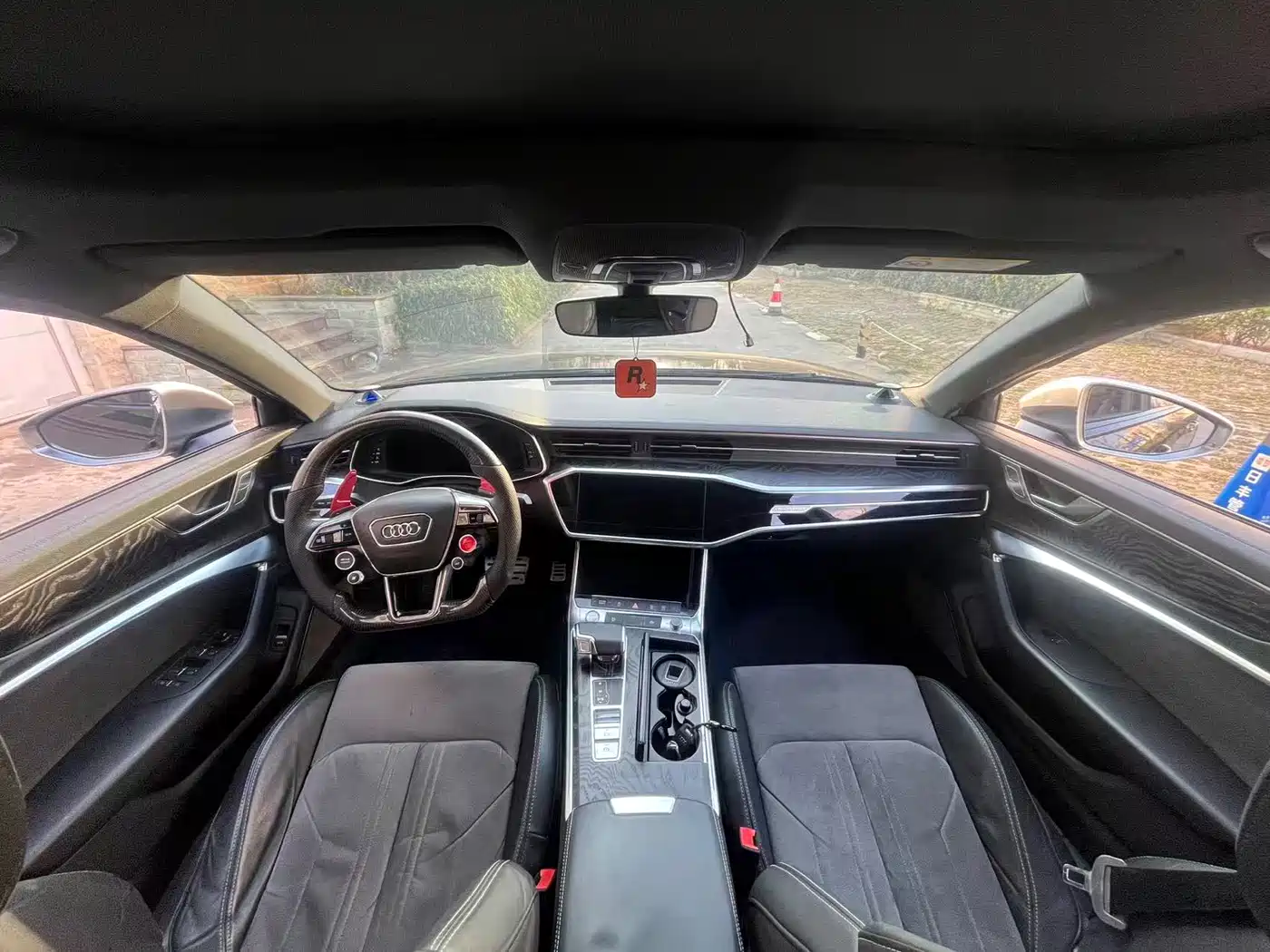 Audi A6L 2019 40 TFSI Luxury Dynamic фото 6