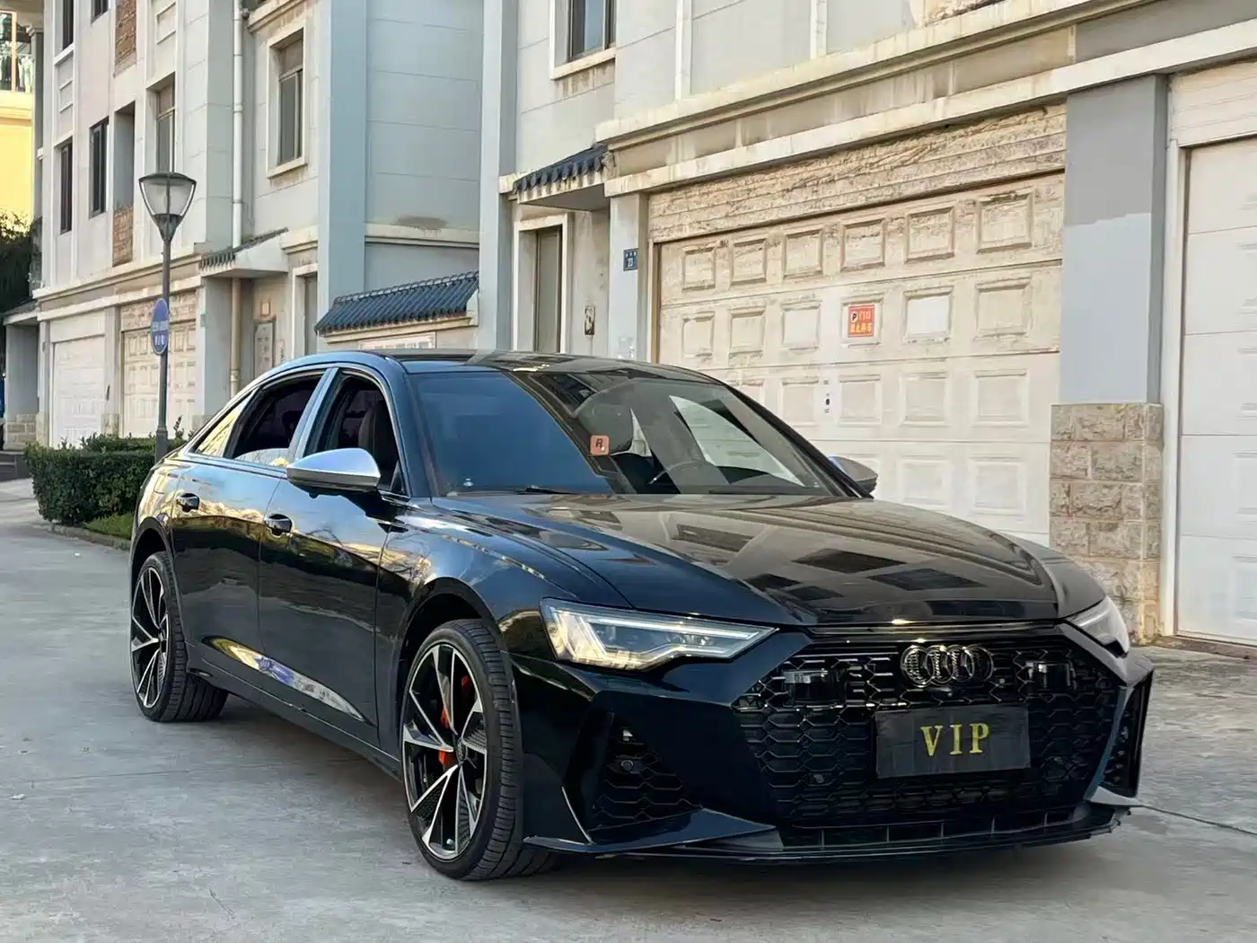 Audi A6L 2019 40 TFSI Luxury Dynamic фото 3
