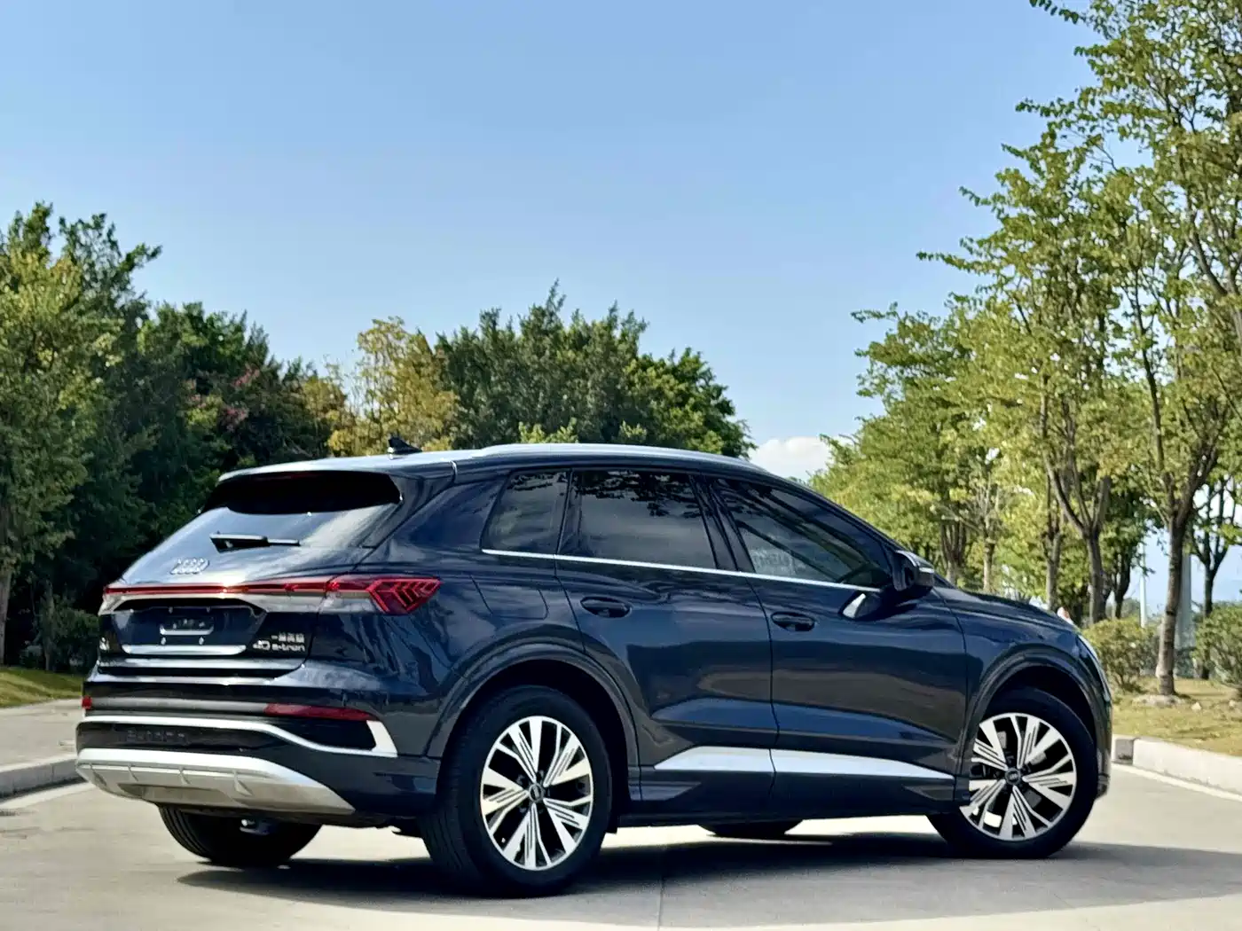 Audi Q4 e-tron 2022 40 e-tron Creation Edition фото 5