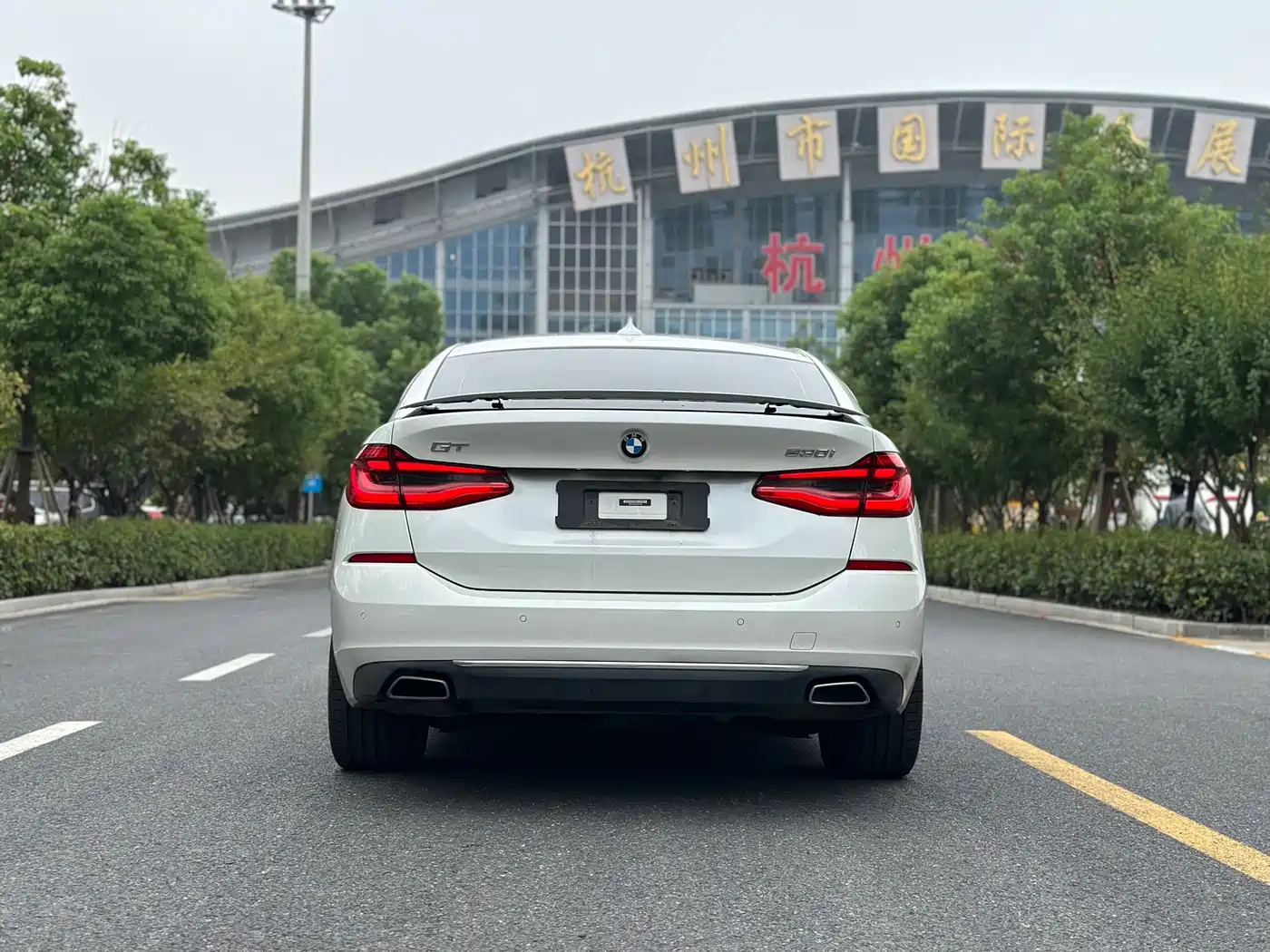 BMW 6 Series GT 2023 2022 Model 630i Luxury Design Package