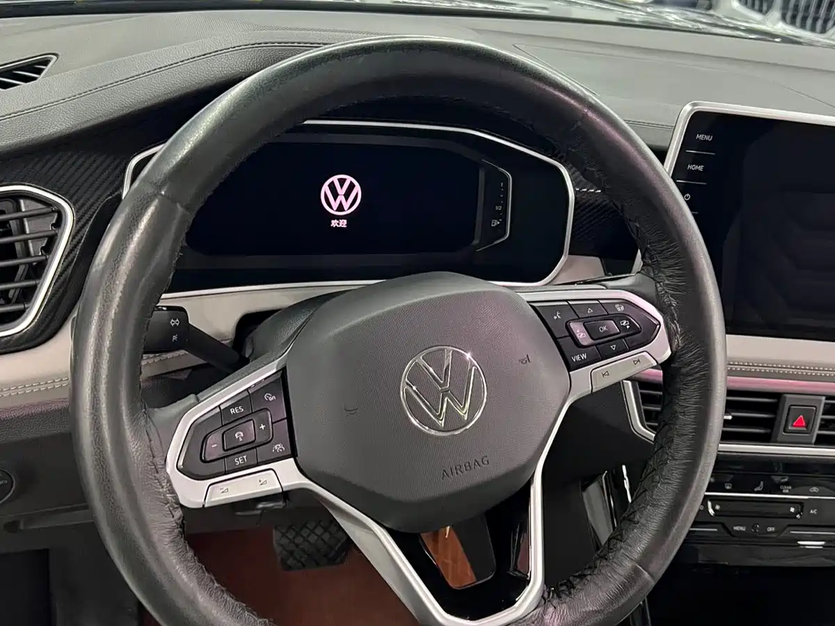 Volkswagen Tayron 2023 280TSI 2WD Luxury Plus Advanced Edition фото 12