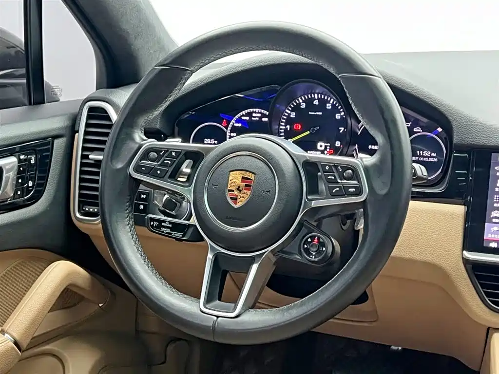 Porsche Cayenne New Energy 2020 Cayenne E-Hybrid 2.0T фото 24