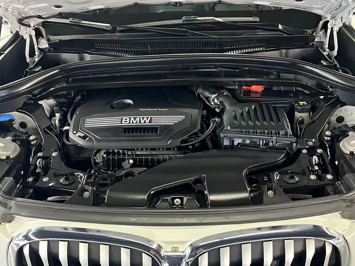 BMW X1 2022 sDrive20Li Fashion фото 18