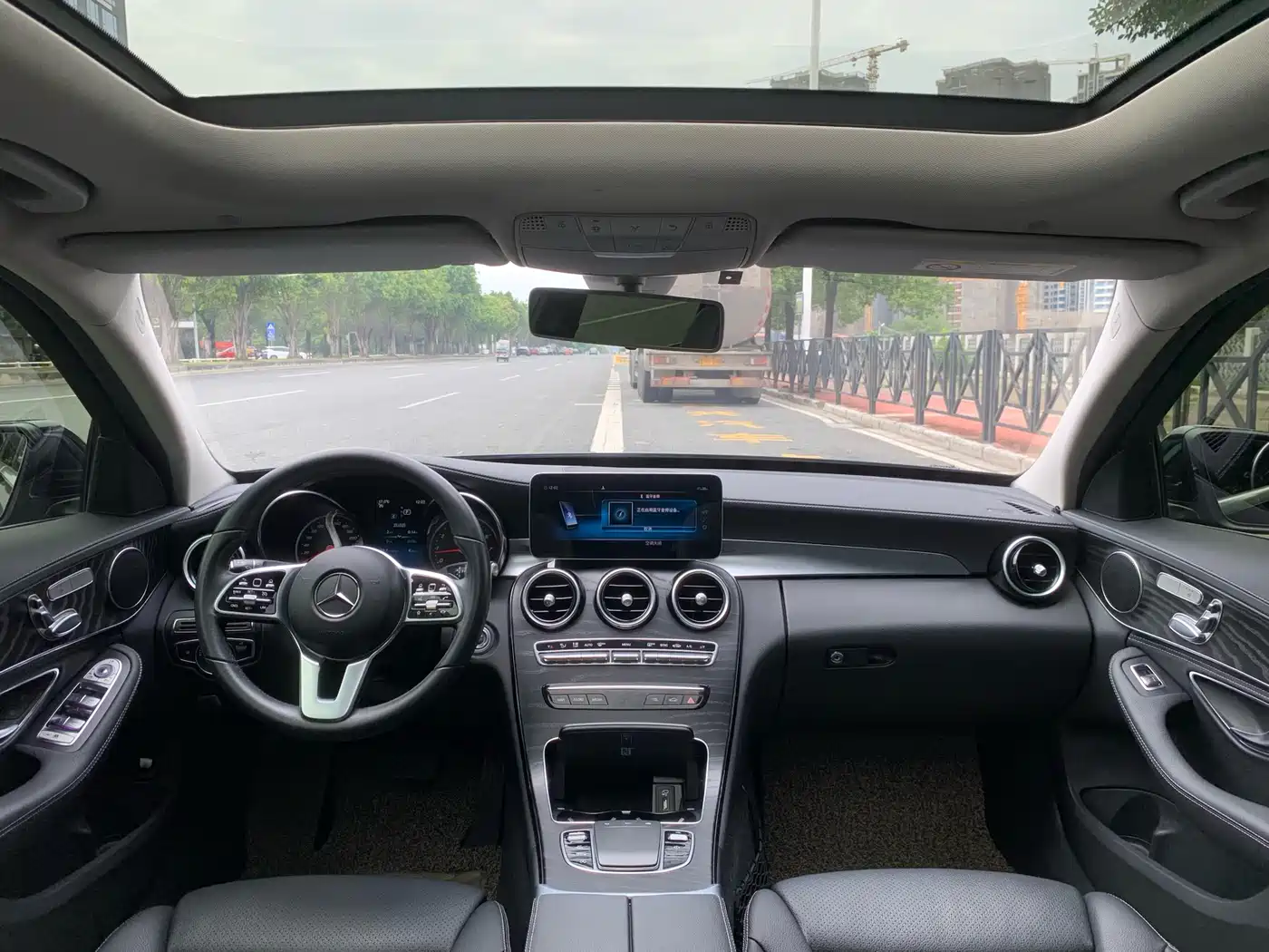 Mercedes-Benz C-Class 2019 C 260 L Sport фото 34