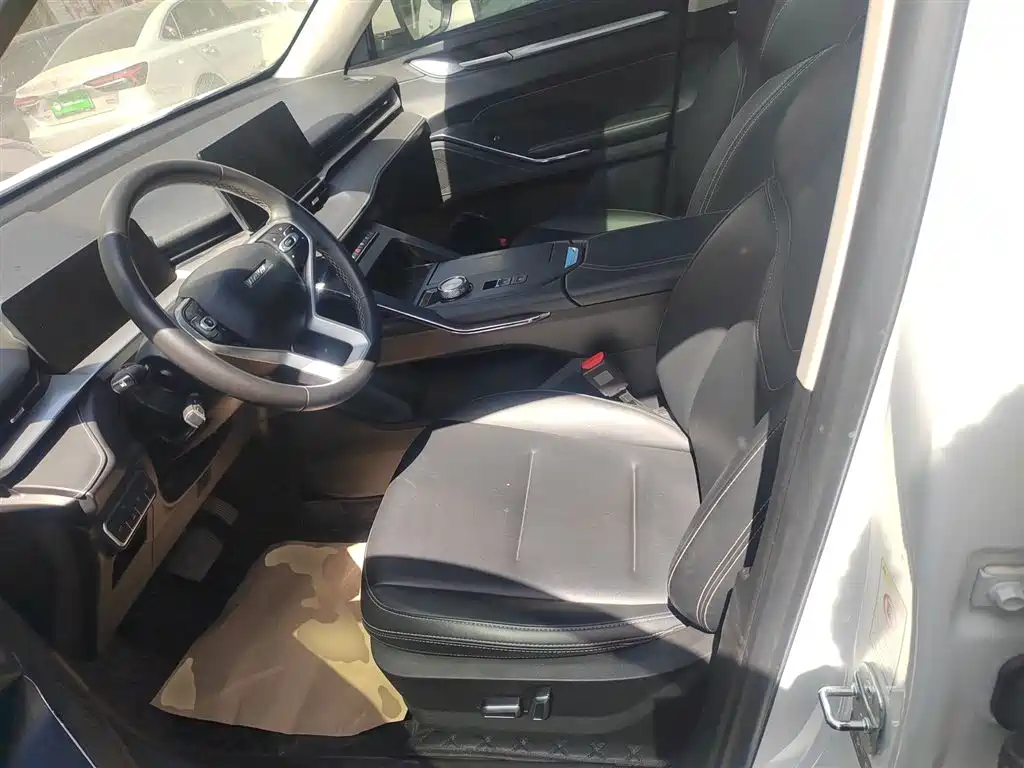 Haval H6 New Energy 2023 DHT-PHEV 110KM Joy Ride Edition фото 15