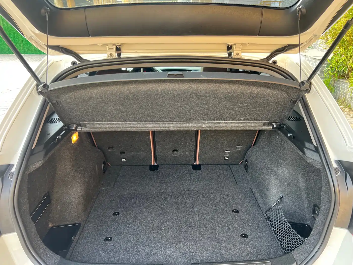 BMW X1 2014 Model sDrive20i X Design Package фото 24