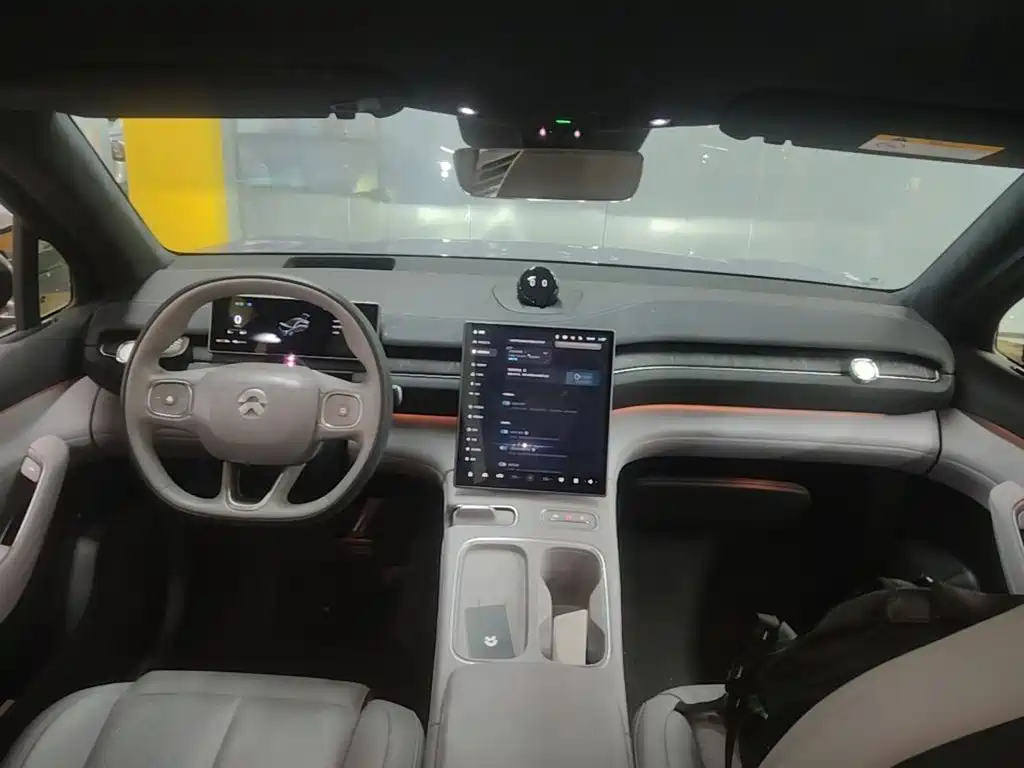 NIO EC6 2025 2024 75kWh
