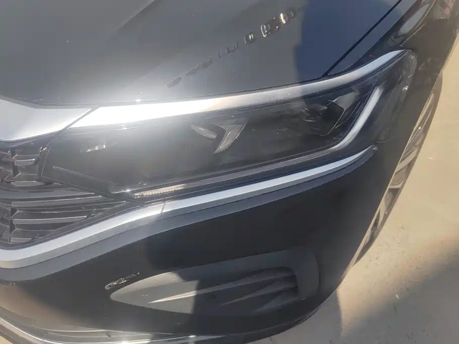 Фото 5 - Volkswagen Passat
