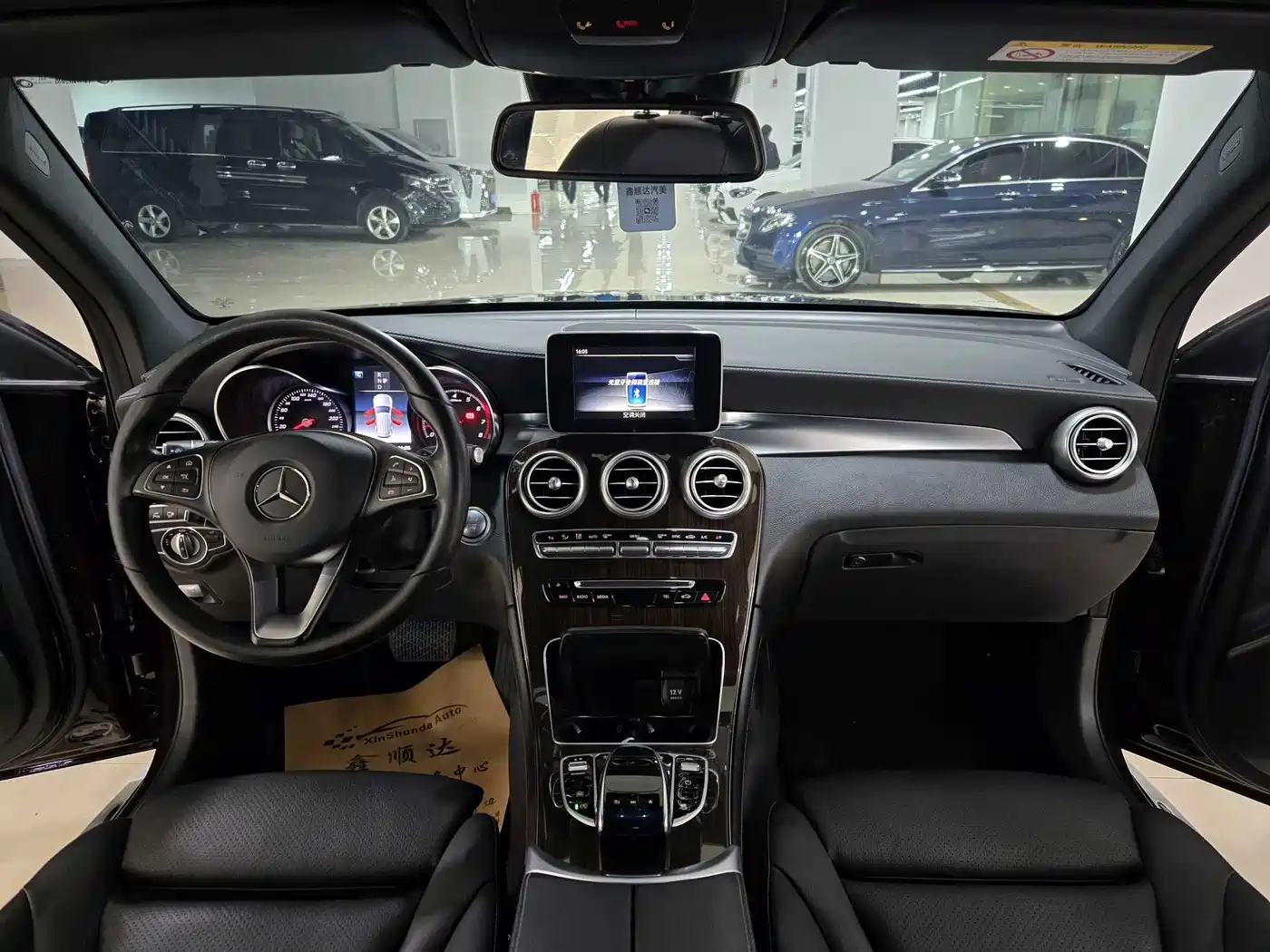 Mercedes-Benz GLC 2019 GLC 260 4MATIC Dynamic фото 7