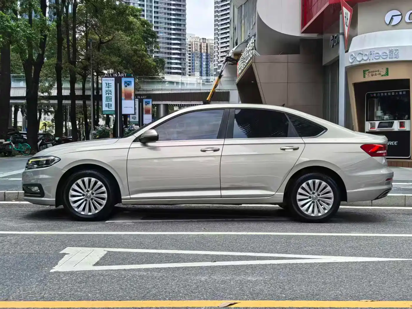 Volkswagen Lavida 2018 1.5L Automatic Comfort Version China V фото 2