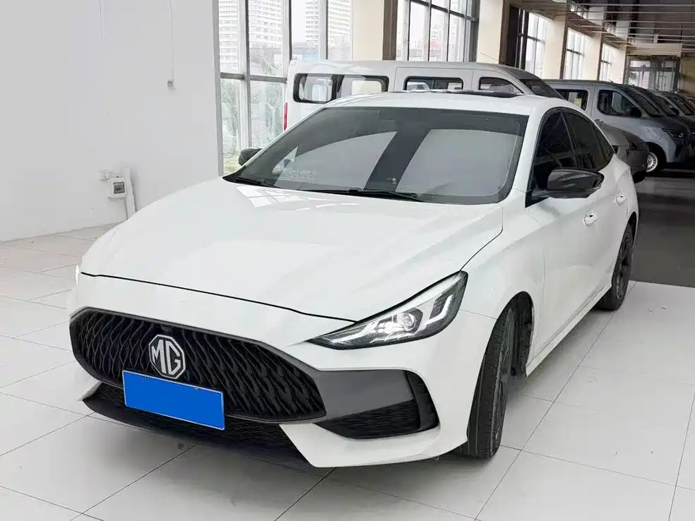 Photo 2 - MG MG5