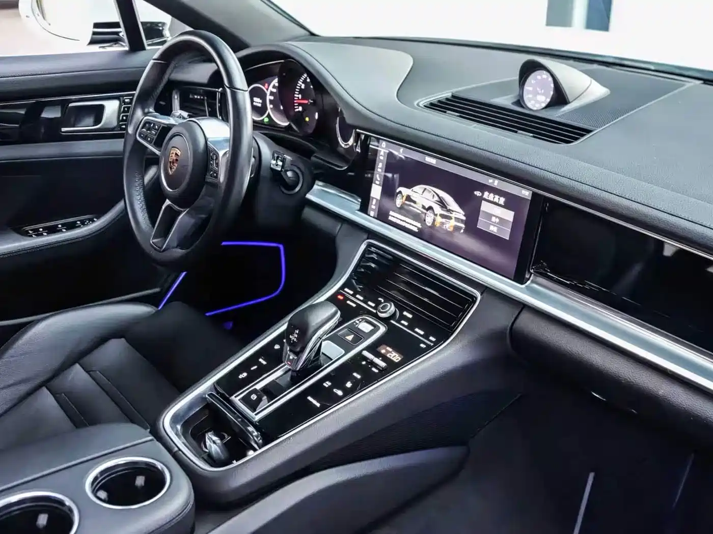 Porsche Panamera 2017 Panamera 3.0T фото 5