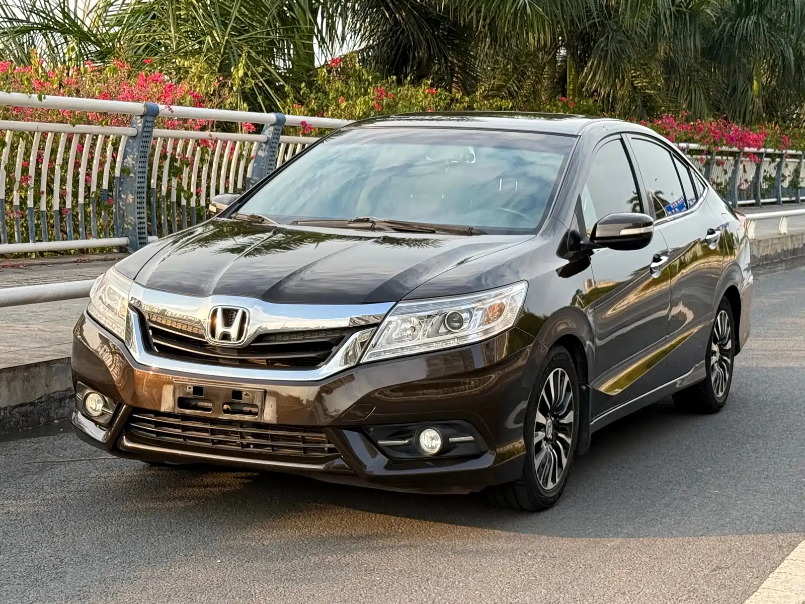 Фото 1 - Honda Crider