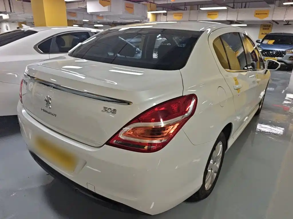 Фото 7 - Peugeot 308