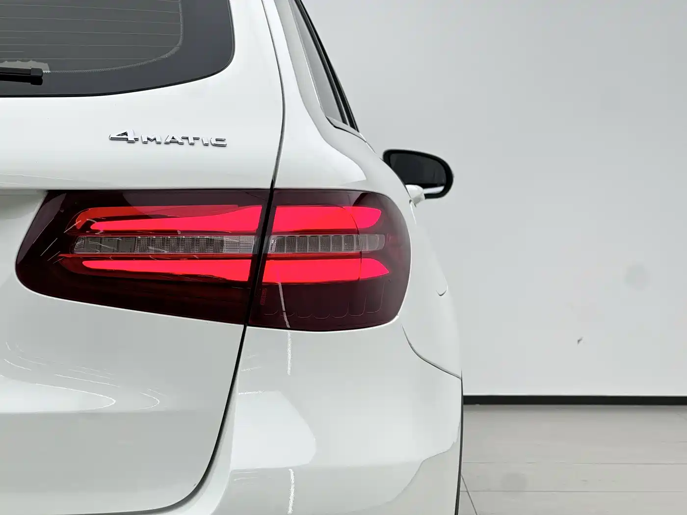 Mercedes-Benz GLC 2018 GLC 260 4MATIC Luxury фото 16