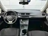 Фото 10 - Lexus CT