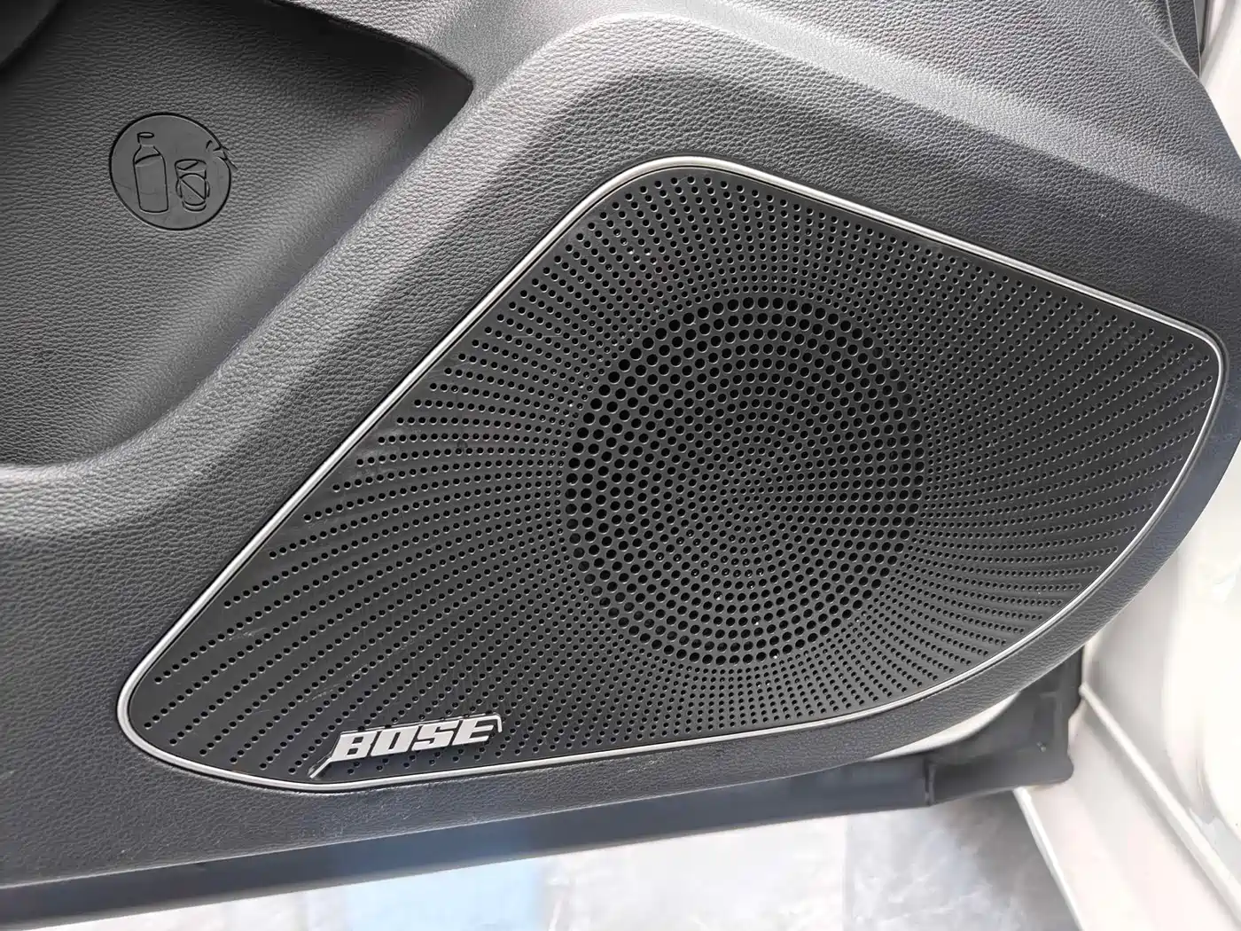 Hongqi H5 2020 1.8T Automatic Smart Connection Qi Enjoy Edition фото 19