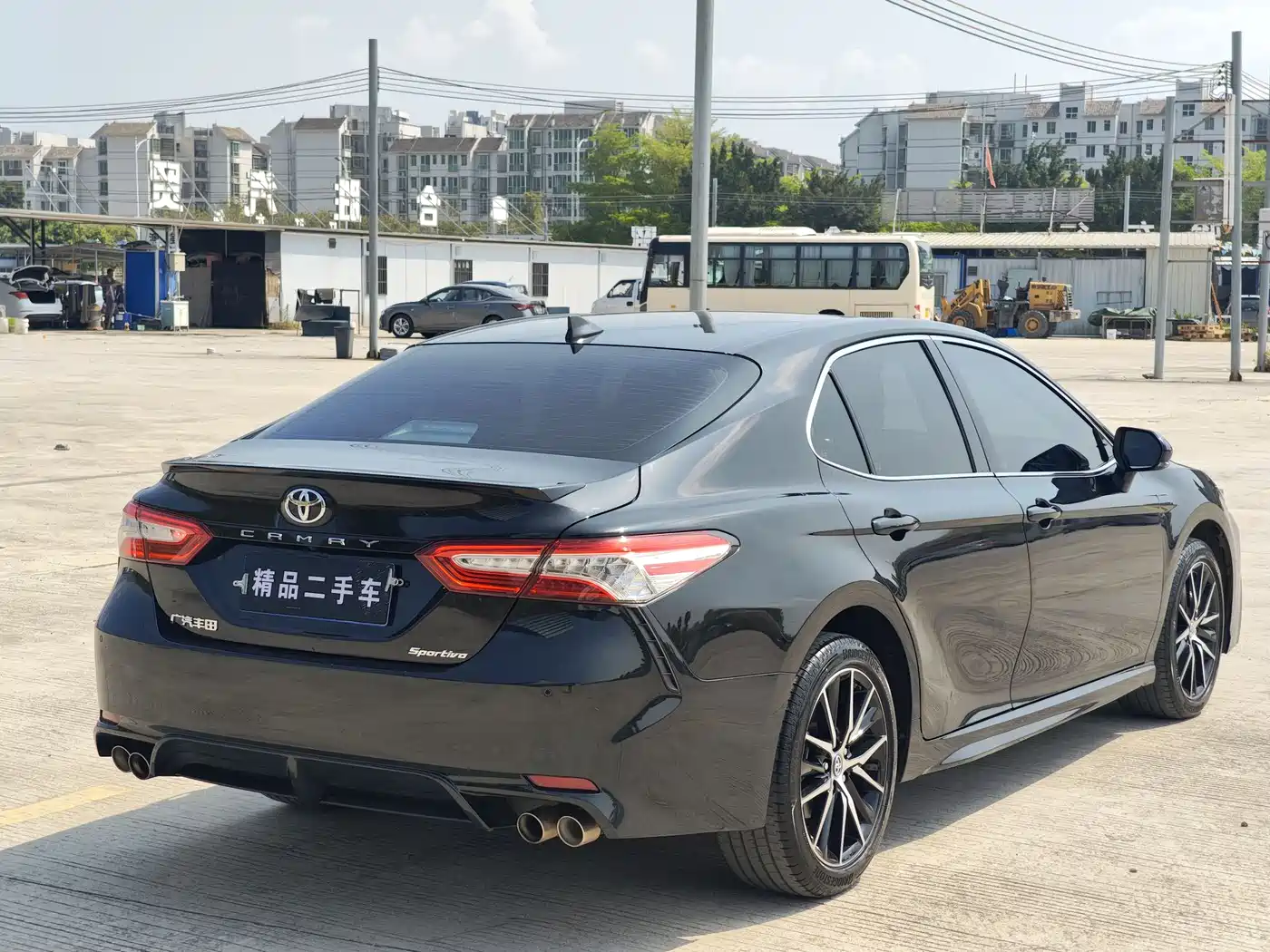 Toyota Camry 2021 2.0S Sporty Edition фото 9