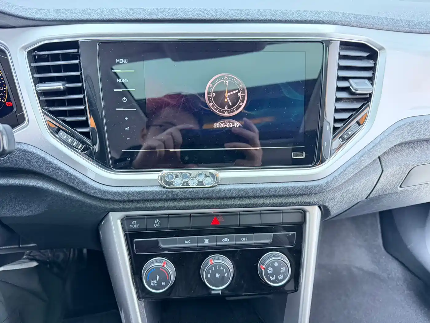 VOLKSWAGEN T ROC EXPLORING SONGS