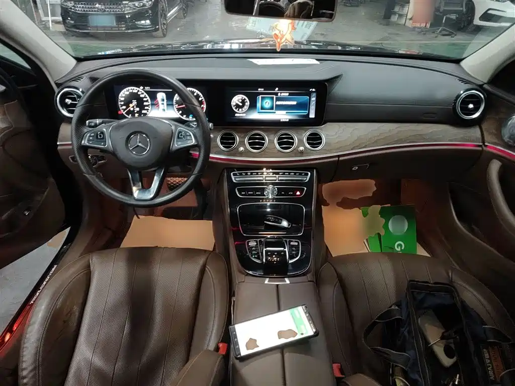 Mercedes-Benz E-Class 2016 E 300 L Fashion Type фото 12