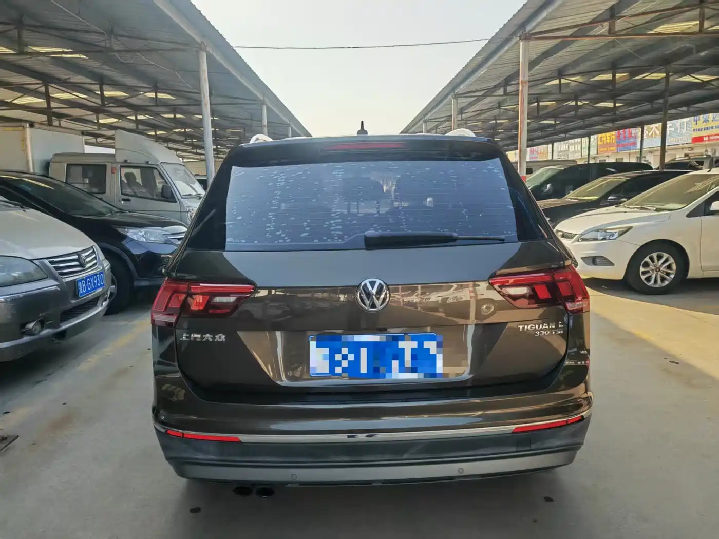 Volkswagen Tiguan L 2017 330TSI Automatic 2WD Luxury Edition фото 8