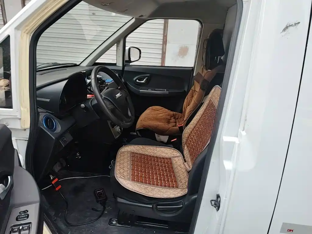 Jiangling E-Lushun 2022 2023 E630 Van Basic Version 41.86kWh