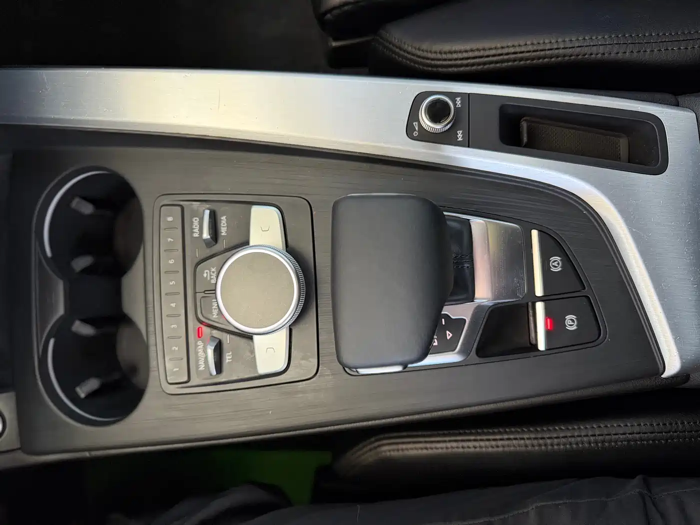 Audi A4L 2019 40 TFSI Fashion (China VI) фото 19
