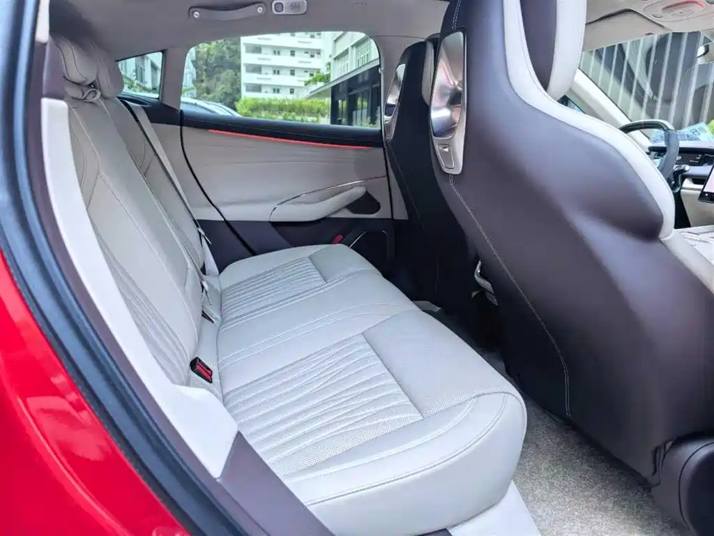 Xiaomi SU7 2026 2026 All-Wheel Drive Edition