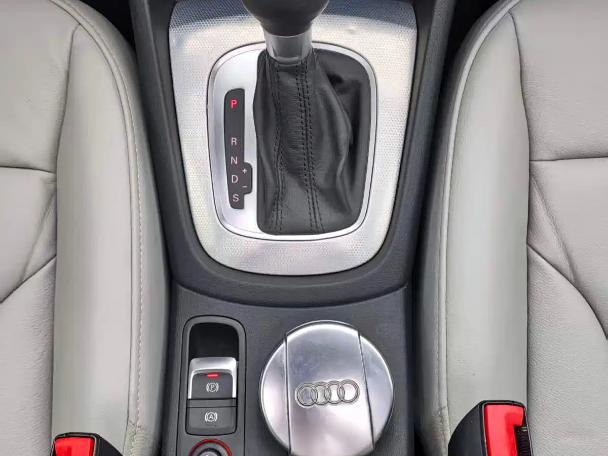 Фото 14 - Audi Q3