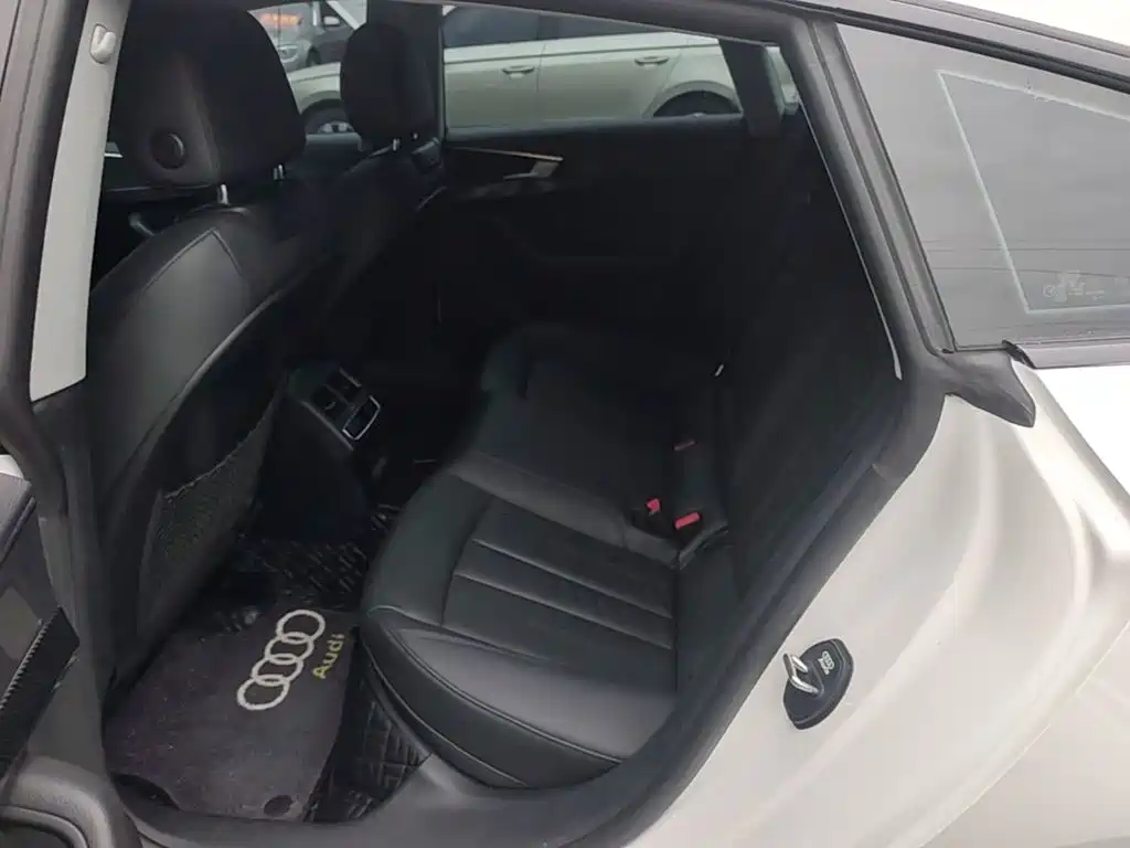 Фото 17 - Audi A5 (Import)
