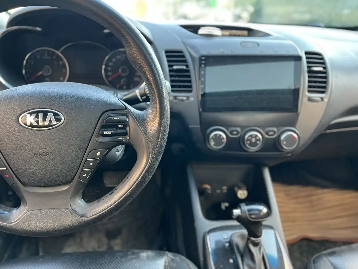 Kia K3 2016 1.6L Automatic GLS фото 10