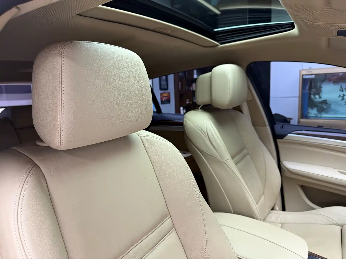 BMW X6 2012 xDrive35i фото 36