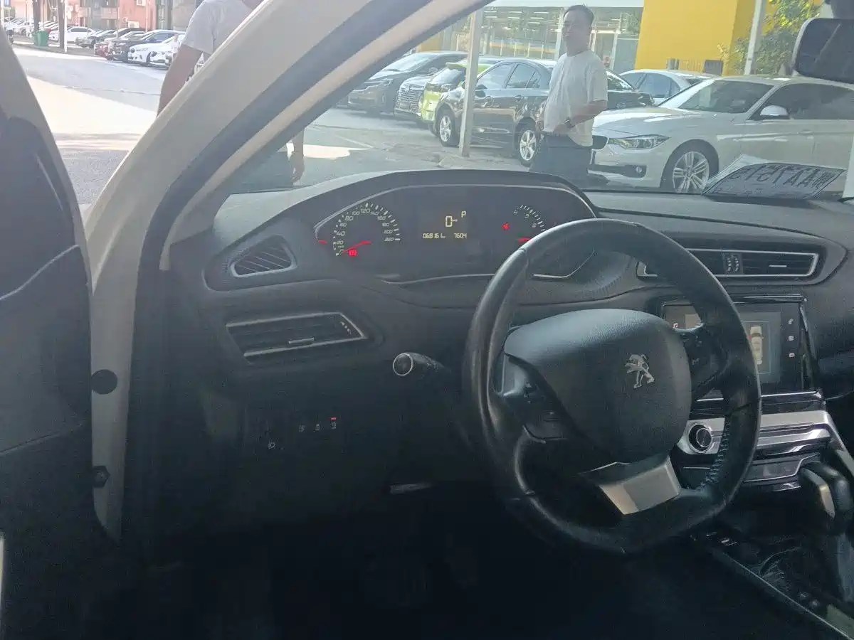 Peugeot 308 2018 2018 1.6L Auto Luxury Edition