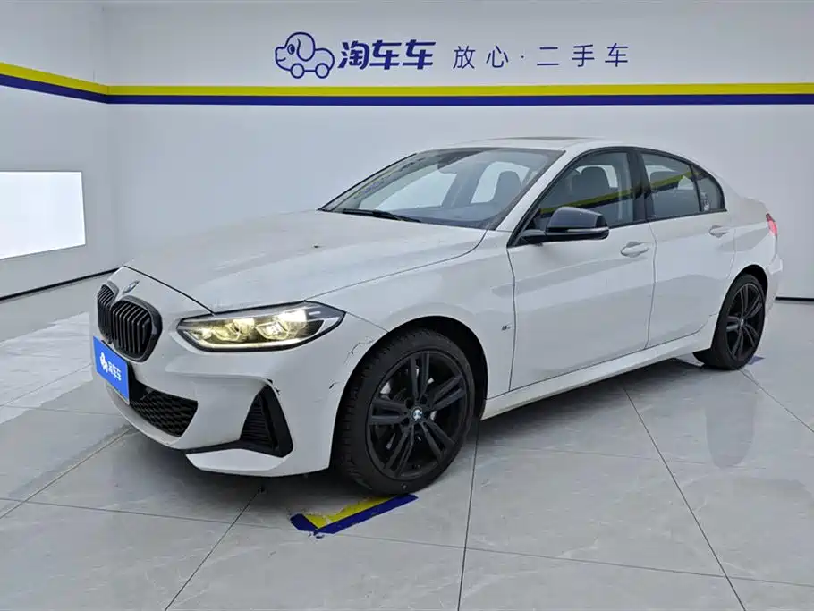 BMW 1 Series 2021 125i M Sport Black Night Edition