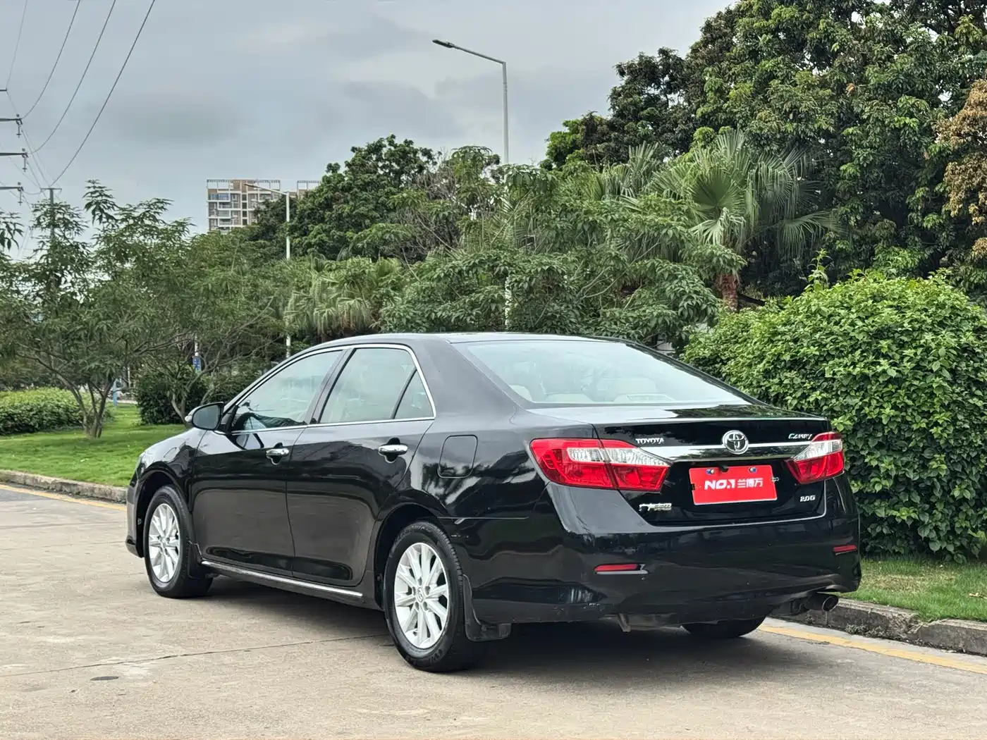 Toyota Camry 2012 2.0G Luxury Navigation Edition фото 7