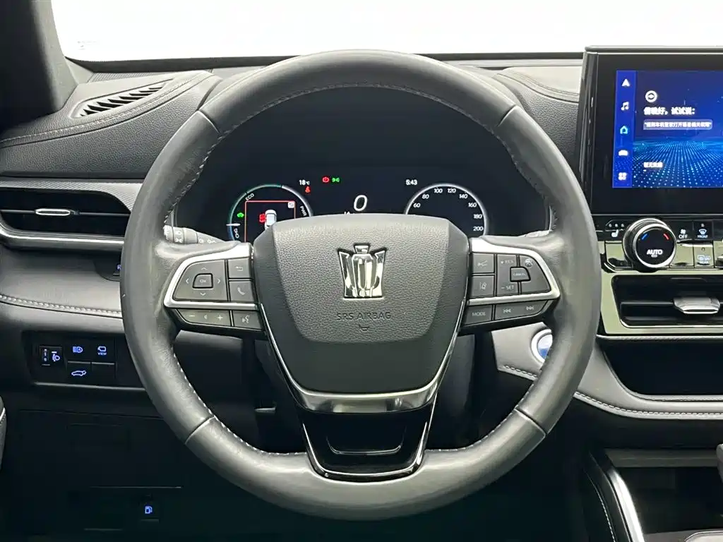 Toyota Crown Kluger 2022 2.5L HEV 4WD Premium Edition фото 22