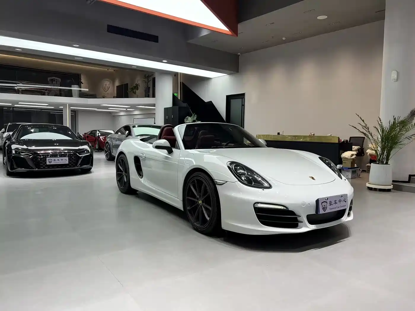 Porsche Boxster 2013 Boxster 2.7L фото 3