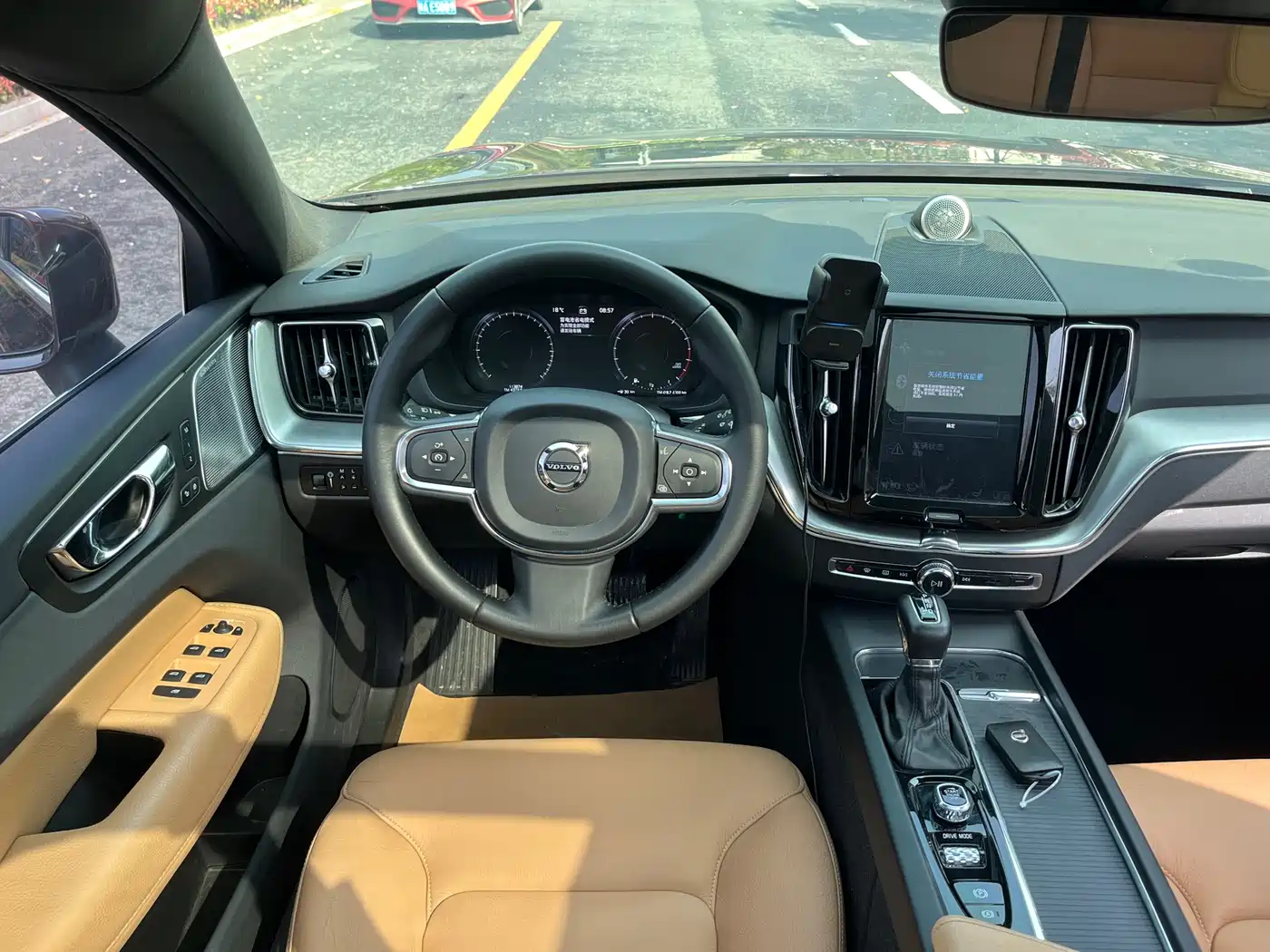 VOLVO XC60