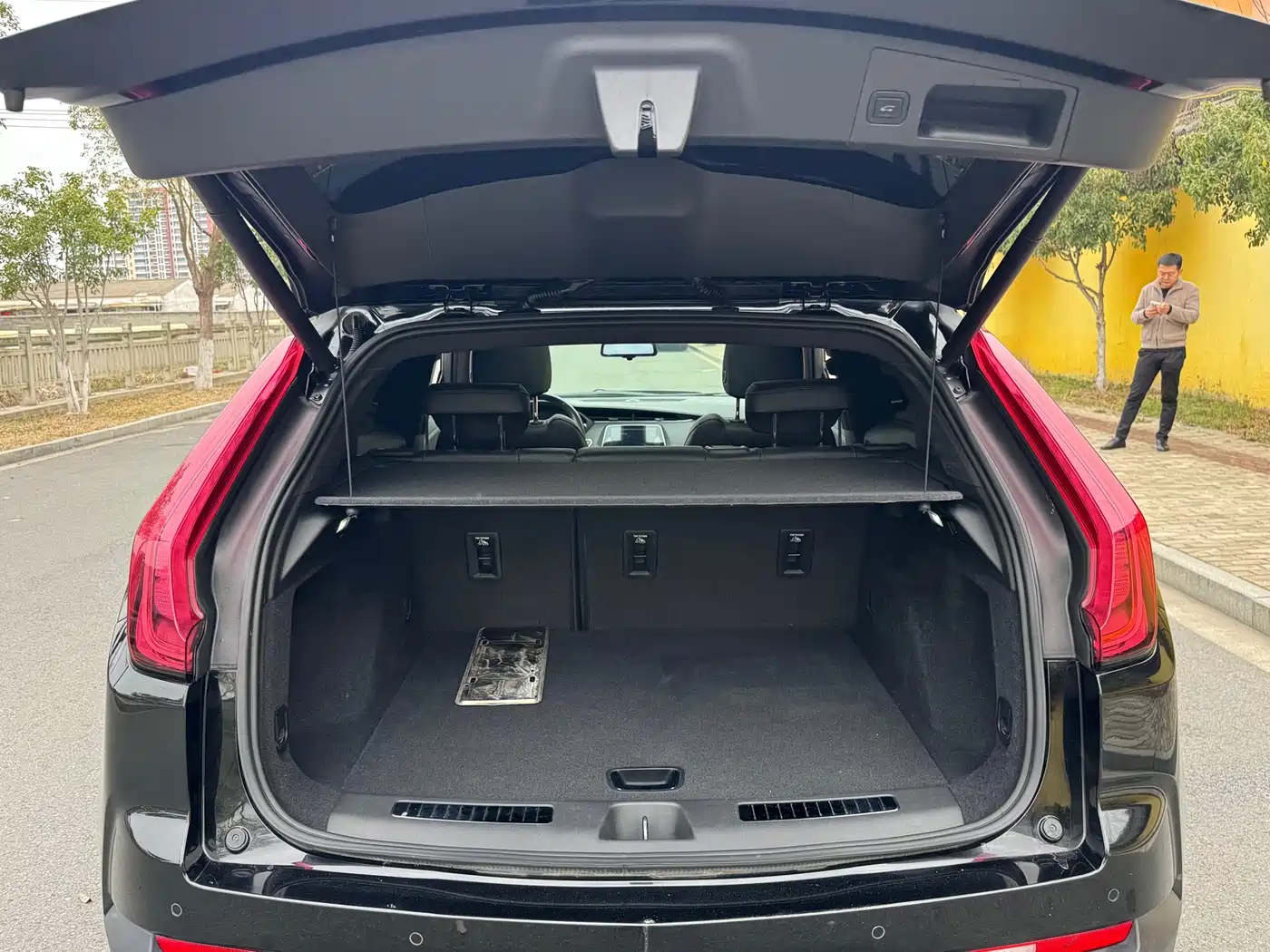 Cadillac XT4 2018 28T FWD Leading Edition фото 16