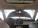 Фото 9 - Geely Atlas
