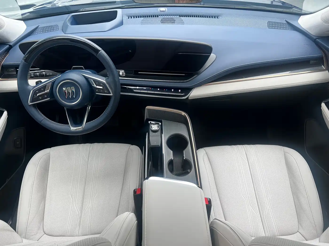Фото 9 - Buick E5
