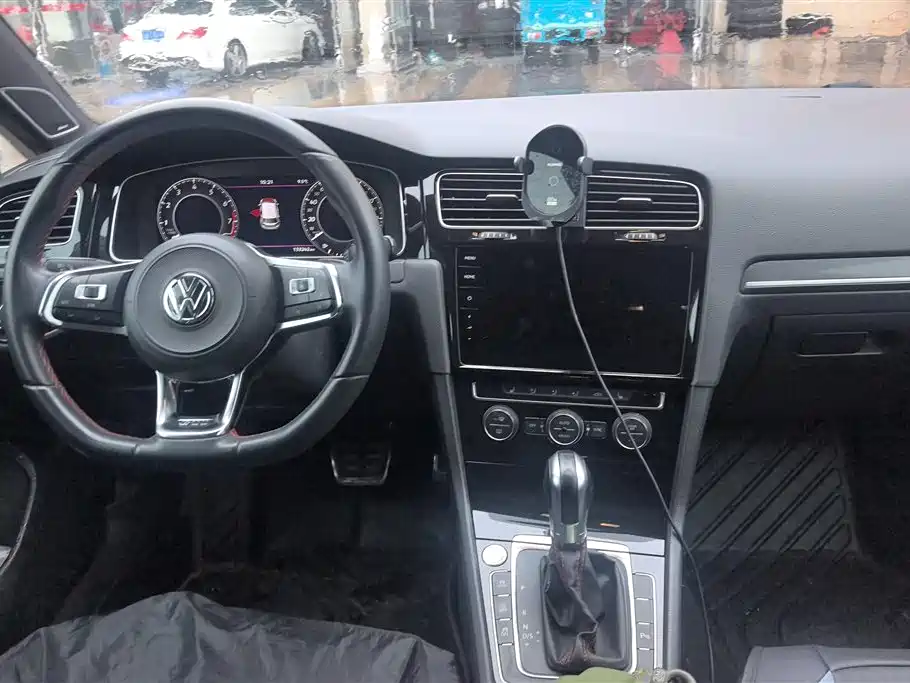 Volkswagen Golf GTI 2018 2.0TSI GTI фото 12