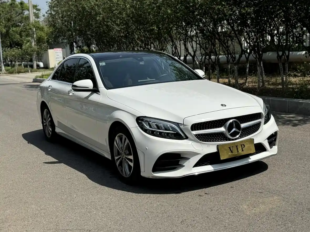 Mercedes-Benz C-Class 2021 C 200 L Dynamic Sport Edition фото 2
